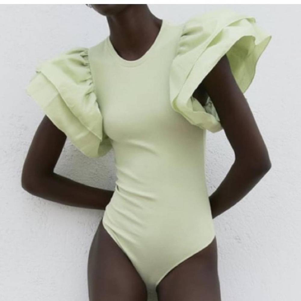 NWT ZARA Ruffle Sleeve Bodysuit Size Medium